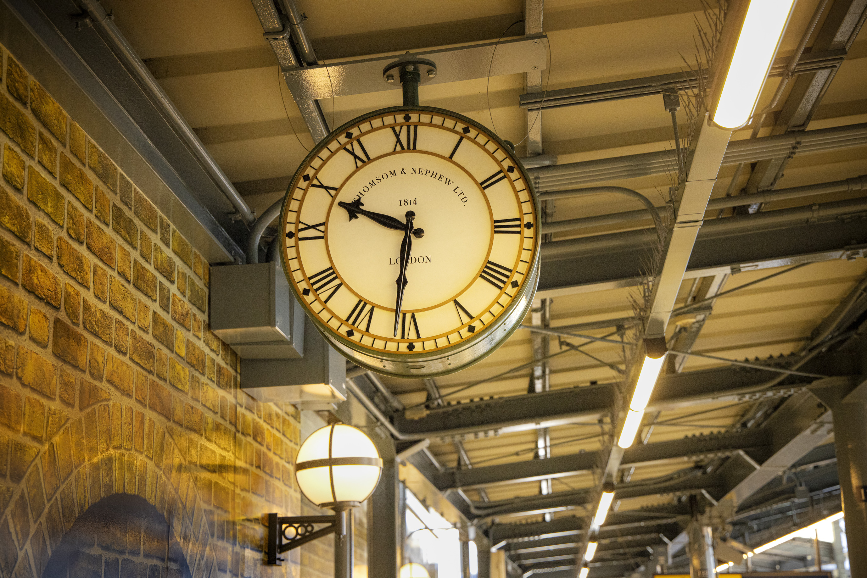 西武池袋駅　キングス・クロス駅と同じ時計